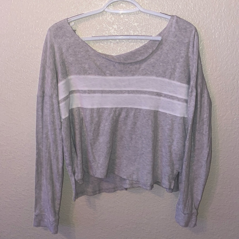 Off the Shoulder Long Sleeve Shirt